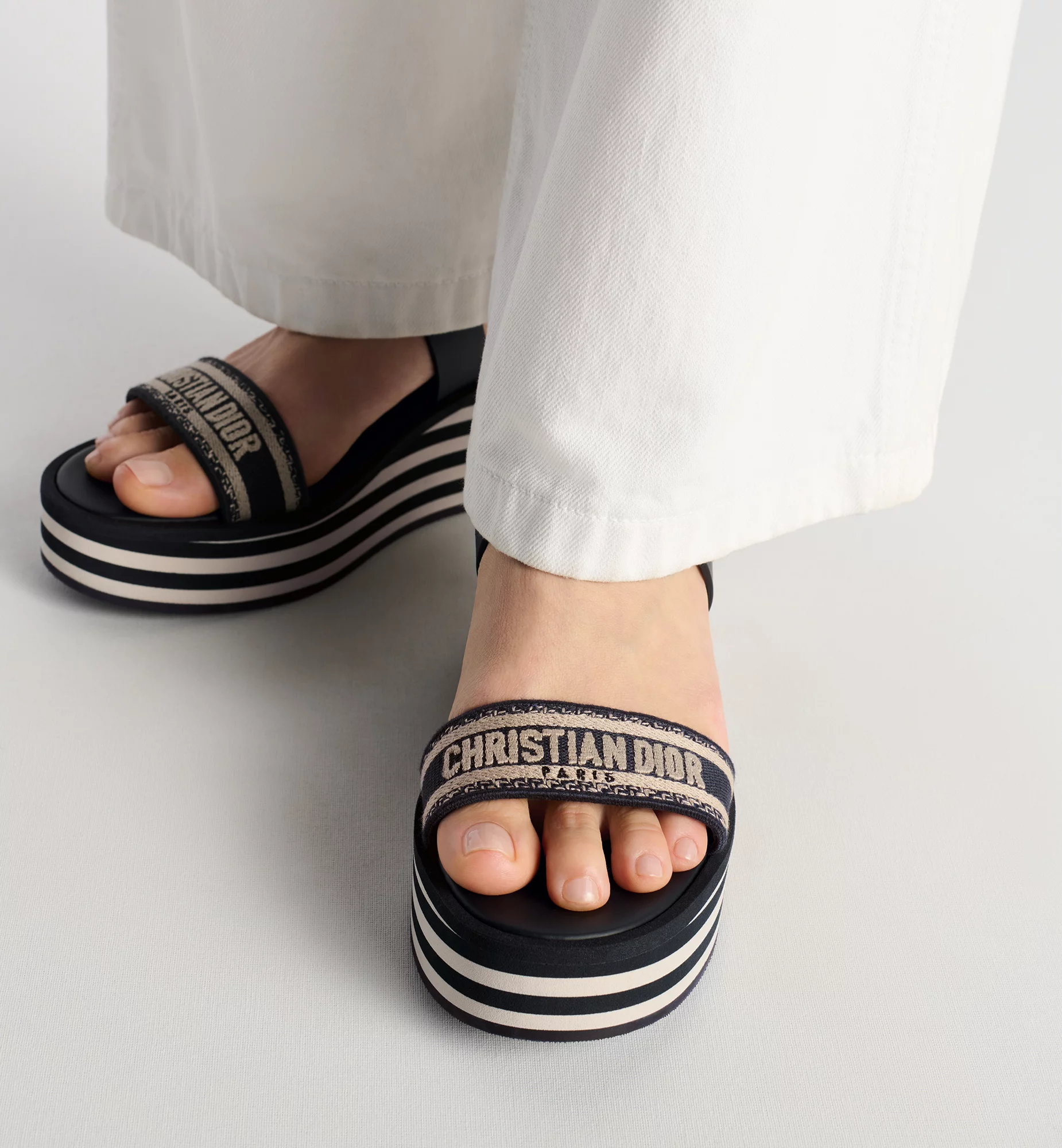 Dior Dway Wedge Sandal - Image 4